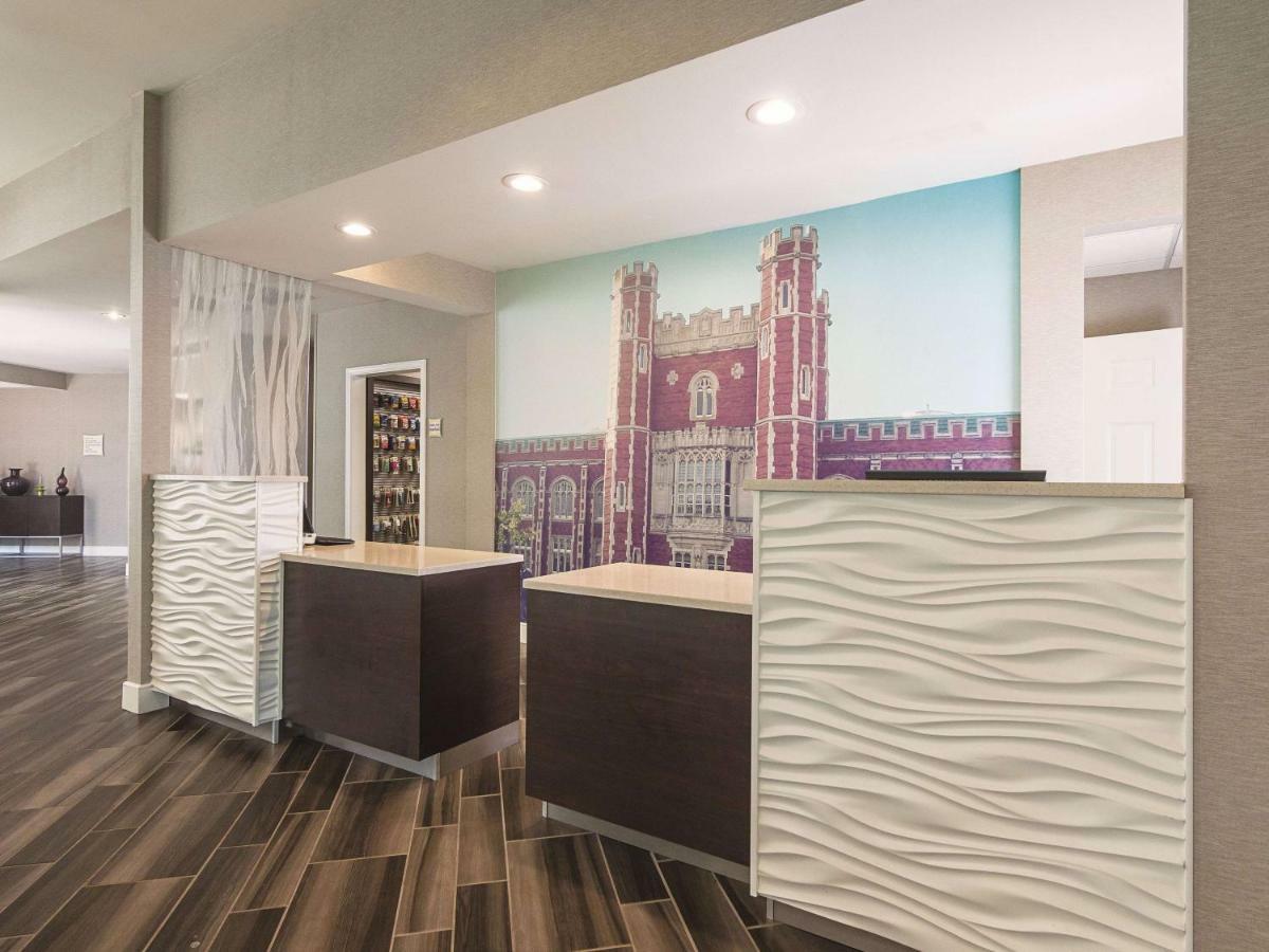 La Quinta By Wyndham Oklahoma City Norman Exterior photo